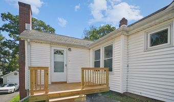 17 Overlook Ave, Bristol, CT 06010