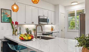 10 Upena Ln D-102, Kihei, HI 96753