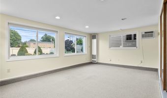 349 Siegfried Dr, Amherst, NY 14221