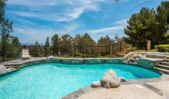 186 S Donna Ct, Anaheim, CA 92807