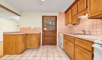 110 Coles Rd, Cromwell, CT 06416