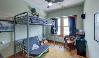 107 E 7th Ave, Arkansas City, KS 67005
