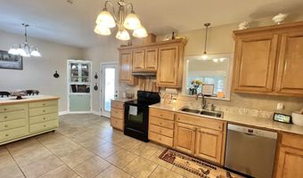2259 E Laurel St, Atmore, AL 36502
