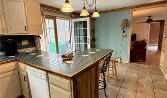 22 Dexter Rock Way, Lincoln, RI 02865