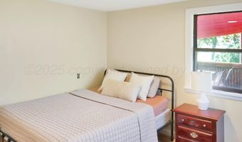 105 E Matador Dr, Adrian, TX 79001
