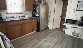 701 SE 9th Ave, Aberdeen, SD 57401