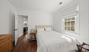 4908 BAYARD Blvd, Bethesda, MD 20816