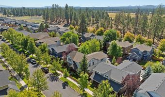 20421 Aberdeen Dr, Bend, OR 97702