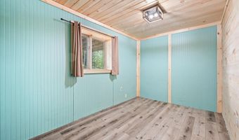 47 Chase Rd, Baileyville, ME 04694