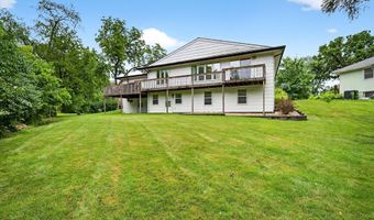 1323 Scott Cir, Ames, IA 50014