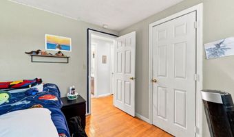 41 Taillon St, Bristol, CT 06010