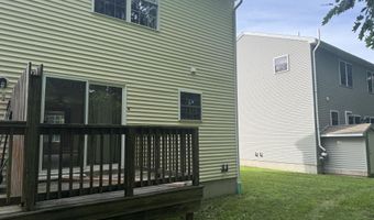 1434 Ohio St, Bangor, ME 04401