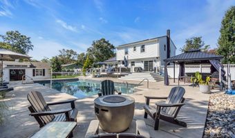 23 Pelican Dr, Bayville, NJ 08721