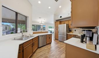 10432 W Avalon Dr, Avondale, AZ 85392