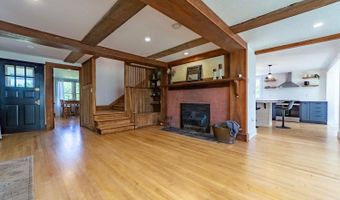 620 Poole Hill Rd, Bridgewater, NH 03222