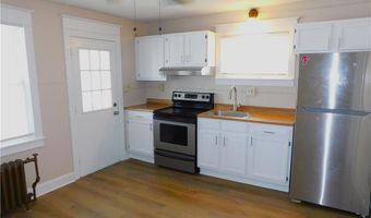 2411 S 5th St 2Nd Floor, Allentown, PA 18103