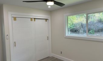 1139 Kauhikoa Rd A, Haiku, HI 96708