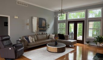 355 Woodside Ct, Batesville, IN 47006