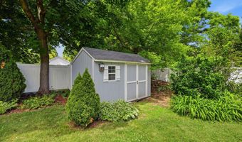 2- B Topstone Dr, Bethel, CT 06801