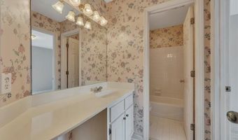 6321 Woodlore Dr NW, Acworth, GA 30101