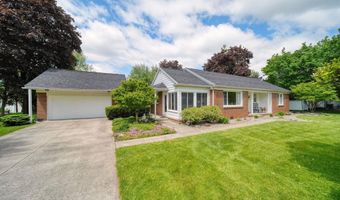 425 W Oregon Rd St, Adrian, MI 49221