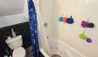156 Lincoln Ave, Central Falls, RI 02863
