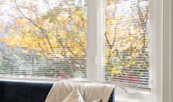 4211 DOWNING St, Annandale, VA 22003