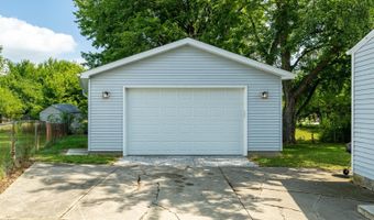 12 W Eden Ct, Ann Arbor, MI 48108