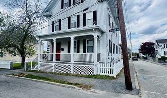 37 Lincoln Ave, Bristol, RI 02809