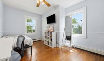 17 Norman Ave, Amityville, NY 11701
