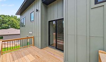 6 Francis Dr, Bella Vista, AR 72715