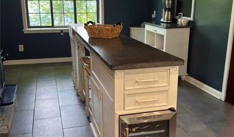 534 State Route 885, Jefferson Hills, PA 15025