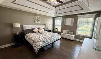 1011 Pembrooke Dr, Bardstown, KY 40004