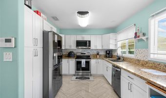 91-1054 Kaiheenalu St, Ewa Beach, HI 96706