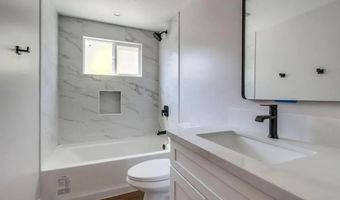 752 W 9th Ave, Escondido, CA 92025