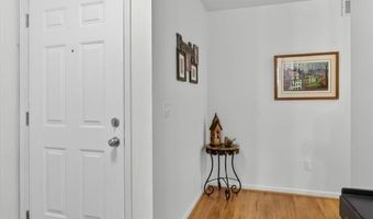 1673 Weatherstone Dr, Ann Arbor, MI 48108