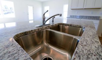 2016 Gadwall Dr, Alabaster, AL 35007
