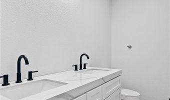 1332 Kingswood St, Alma, AR 72921