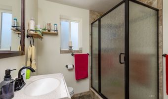 209 Rolling Hills Dr, Elko, NV 89801