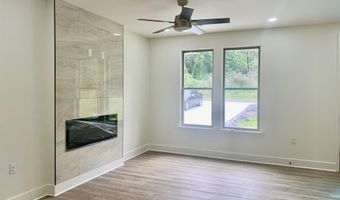 12409 Styles Rd, Bauxite, AR 72011