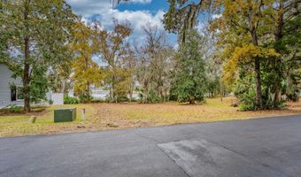 312 Bull Ln, Beaufort, SC 29902
