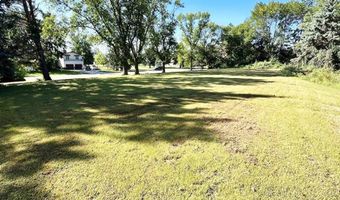 39060 Greenwood Ln, Aberdeen, SD 57401