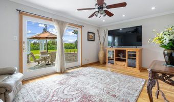 11 E Appletree Ln, Arlington Heights, IL 60004