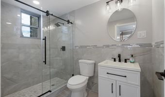 51 W 48TH St, Bayonne, NJ 07202