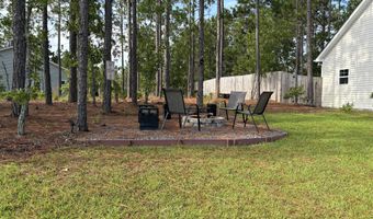 1375 Whitney Dr, Aberdeen, NC 28315