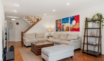 6313 MANCHESTER Way, Alexandria, VA 22304