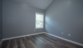 168 Putters Dr, Athens, GA 30607