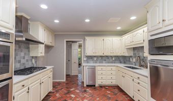 3203 S Milam St, Amarillo, TX 79109
