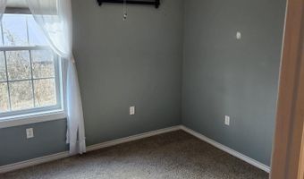 551 N Washington St, Bloomfield, IN 47424