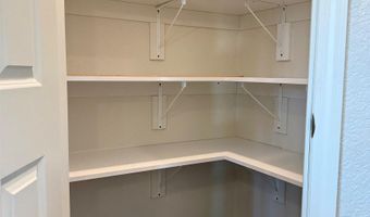 833 Ridgeview St, Belle Fourche, SD 57717